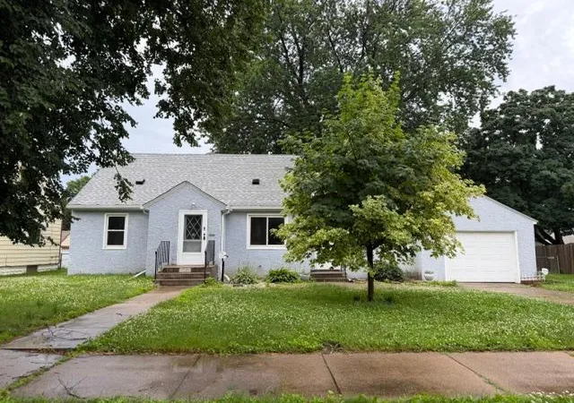 1st image of 132 Richmond St E, South Saint Paul, MN 55075 | MLS# 7102826