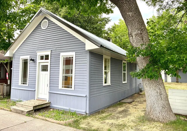 Homes for sale in Bethel, MN | 109 Main St Nw, Bethel, MN 55005 | MLS# 7102833