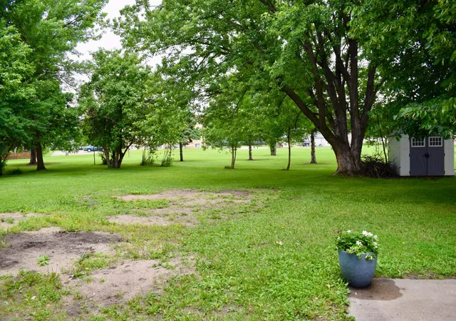 3rd image of 817 Alice Dr, Thief River Falls, MN 56701 | MLS# 7102847