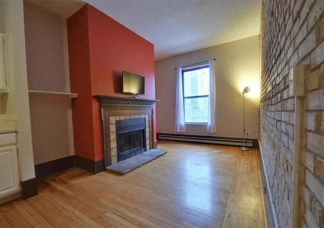 Photo 2 of Condo for sale at 605 S 9th Street #8, Minneapolis, MN 55404 | MLS# 7102850 | Listing updated on 2026-07-17