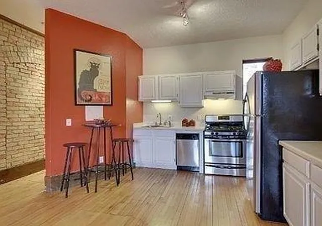 Photo 4 of Condo for sale at 605 S 9th Street #8, Minneapolis, MN 55404 | MLS# 7102850 | Listing updated on 2026-07-17