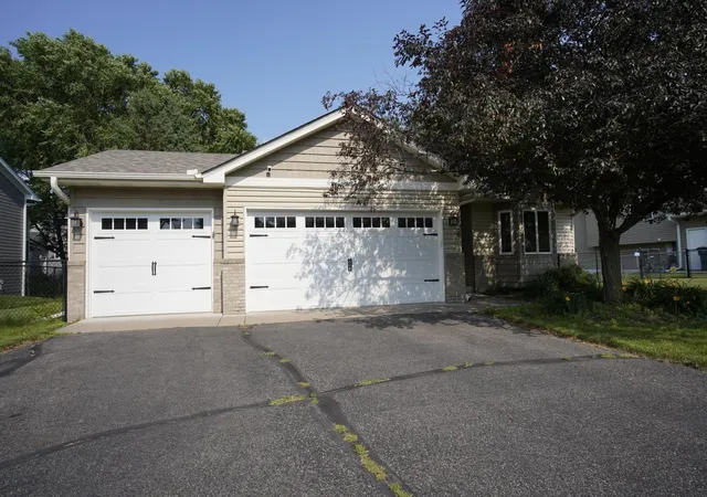 2nd image of 7696 Appaloosa Ln, Circle Pines, MN 55014 | MLS# 7102869