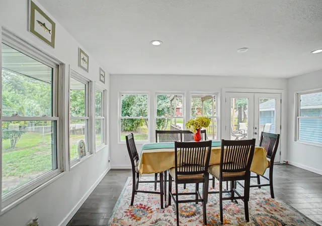 Photo 3 of Sale Pending at 3674 Mcknight Rd N, Saint Paul, MN 55110 | MLS# 7102883 | Listing updated on 2026-09-01
