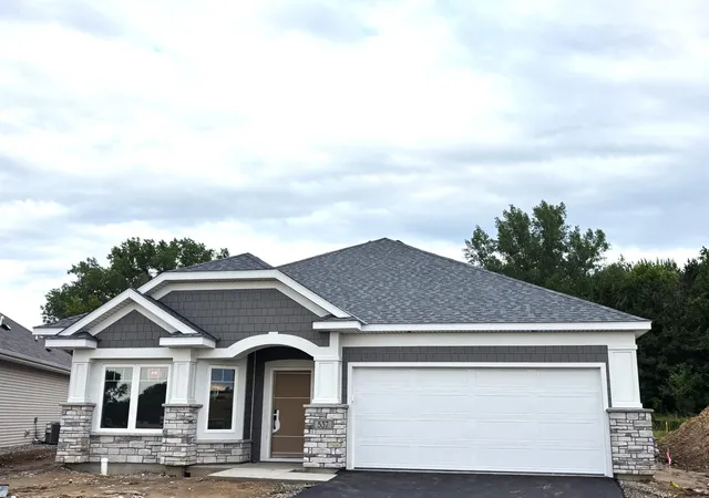 1st image of 537 Tulare Ter, Newport, MN 55055 | MLS# 7102884