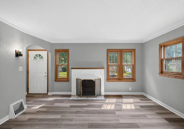 Photo 3 of Single family home for sale at 5332 14th Avenue S, Minneapolis, MN 55417 | MLS# 7102918 | Listing updated on 2026-09-18