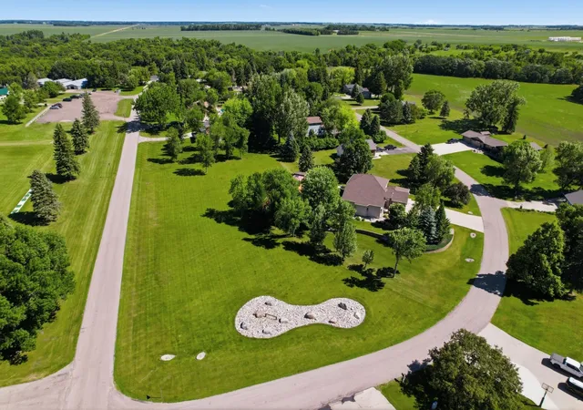 3rd image of 41 Westwood Dr, Mayville, ND 58257 | MLS# 7102919