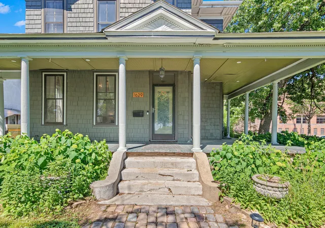 Homes for sale in Minneapolis, MN | 1629 Bryant Ave N, Minneapolis, MN 55411 | MLS# 7102967