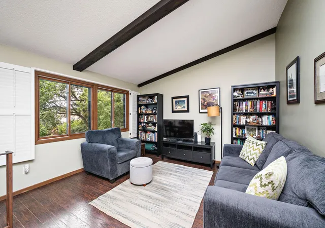 4th image of 8723 Maplebrook Pkwy N, Brooklyn Park, MN 55445 | MLS# 7102975