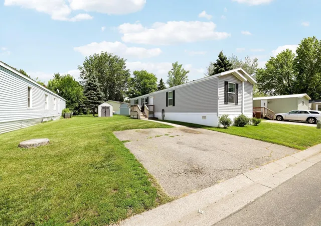 Homes for sale in Hastings, MN | 14 Shannon Dr, Hastings, MN 55033 | MLS# 7102988