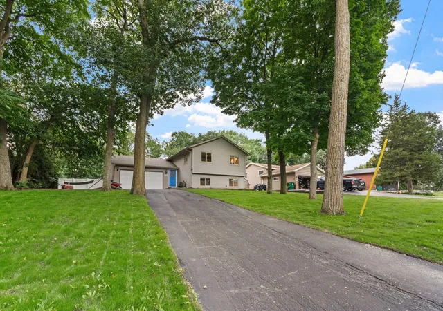 57th image of 17411 Sunset Trl Sw, Prior Lake, MN 55372 | MLS# 7103004