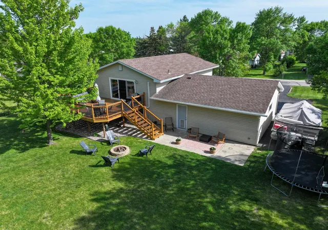 1st image of 1103 Tabbert Rd Nw, Alexandria, MN 56308 | MLS# 7103005