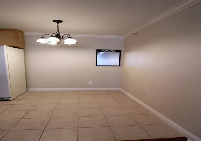 4th image of 3120 Hennepin Ave #103, Minneapolis, MN 55408 | MLS# 7103027