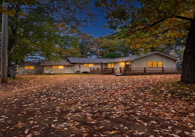 Photo 1 of Single family home for sale at 213 3rd Street N, Hackensack, MN 56452 | MLS# 7103031 | Listing updated on 2026-09-29