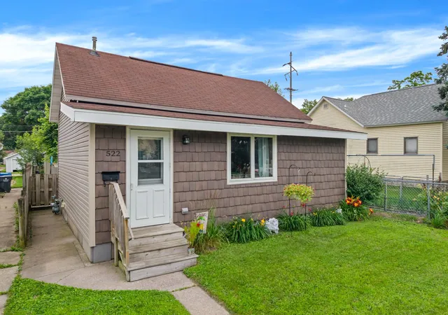 2nd image of 522 Sioux St, Winona, MN 55987 | MLS# 7103053