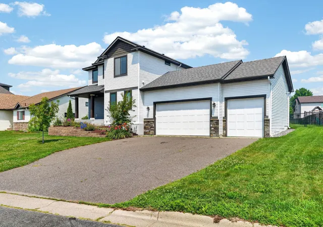1st image of 1587 Prairie View Ln Ne, Sauk Rapids, MN 56379 | MLS# 7103057
