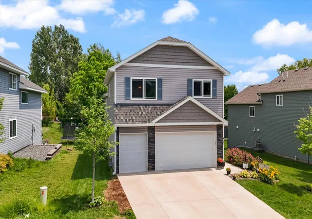 Homes for sale in Buffalo, MN | 415 Willow Creek Pkwy, Buffalo, MN 55313 | MLS# 7103083