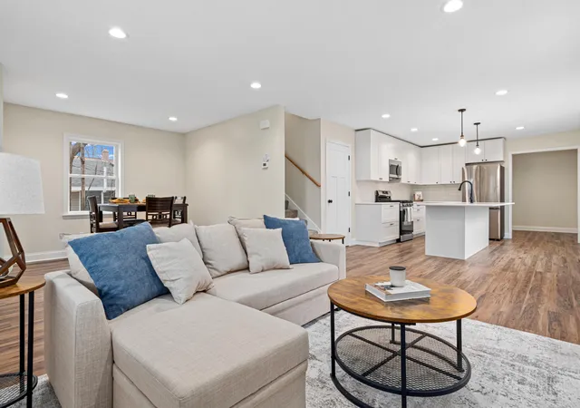 Photo 3 of Sale Pending at 3477 Lyric Ave, Wayzata, MN 55391 | MLS# 7103144 | Listing updated on 2026-10-05