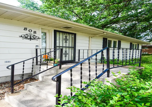 4th image of 808 Alice Dr, Thief River Falls, MN 56701 | MLS# 7103147
