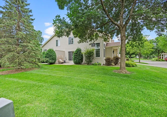2nd image of 5237 207th St N, Forest Lake, MN 55025 | MLS# 7103154