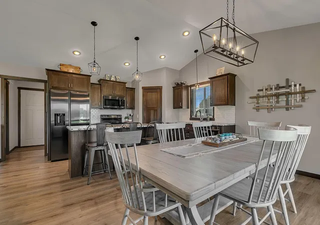 4th image of 1417 Lavender Ave S, Sartell, MN 56377 | MLS# 7103158