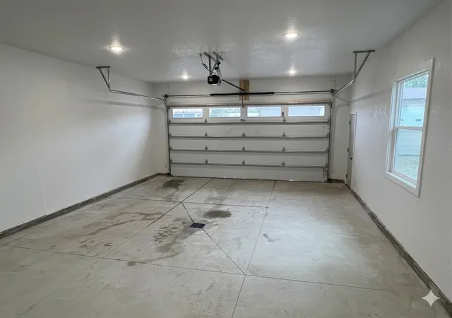29th image of 820 Spark Ave, Albert Lea, MN 56007 | MLS# 7103170