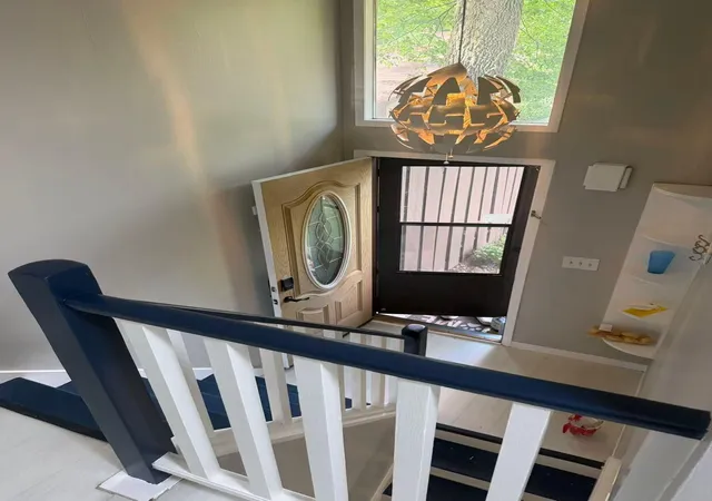 4th image of 306 W Eagle Lake Dr, Maple Grove, MN 55369 | MLS# 7103171