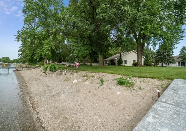 Homes for sale in Osakis, MN | 1761 E Lake St #1, Osakis, MN 56360 | MLS# 7103201