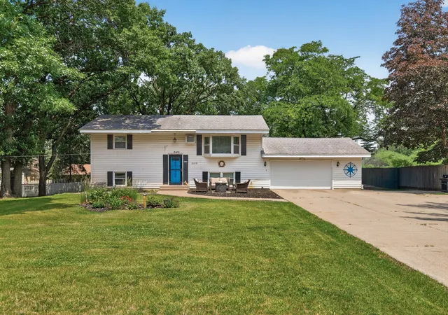 Homes for sale in Coon Rapids, MN | 2149 131st Ave Nw, Coon Rapids, MN 55448 | MLS# 7103223