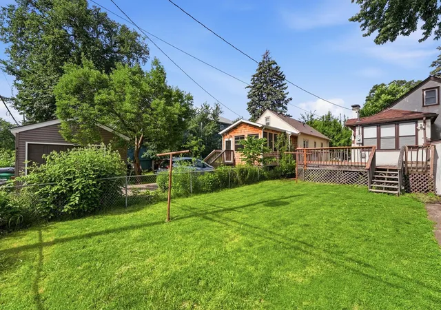 4th image of 4223 Nokomis Ave, Minneapolis, MN 55406 | MLS# 7103228
