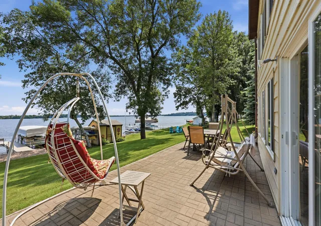 5th image of 36086 N Silver Lake Rd, Battle Lake, MN 56515 | MLS# 7103229