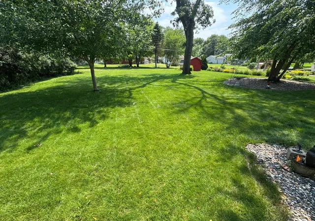 39th image of 603 E University St, Owatonna, MN 55060 | MLS# 7103231