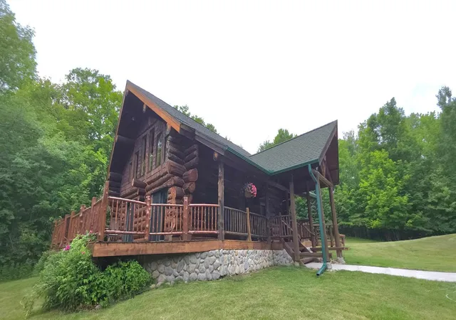 2nd image of 18583 Unger Ln, Grand Rapids, MN 55744 | MLS# 7103240