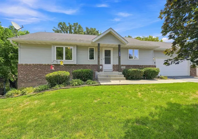 Photo 1 of Sale Pending at 14075 Natchez Ave, Savage, MN 55378 | MLS# 7103256 | Listing updated on 2026-09-26