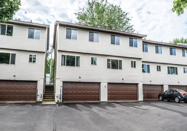 2nd image of 718 Heritage Wy, Farmington, MN 55024 | MLS# 7103320