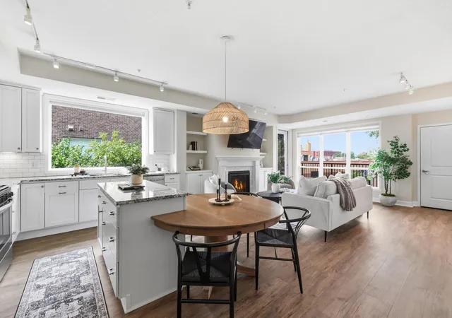 1st image of 3970 Wooddale Ave S #202D, Saint Louis Park, MN 55416 | MLS# 7103322