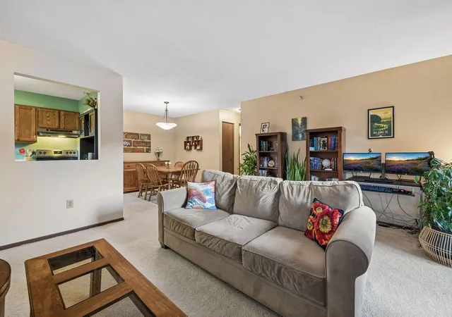 Photo 3 of Condo for sale at 1015 Rae Dr #8, Richfield, MN 55423 | MLS# 7103337 | Listing updated on 2026-10-02