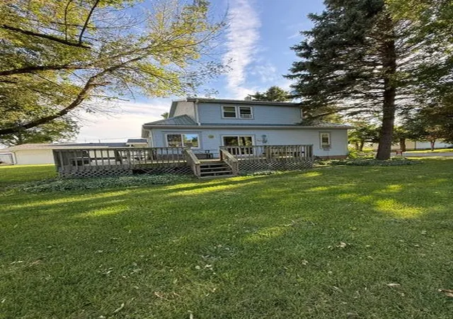 Photo 3 of Single family home for sale at 102 N Grove St, Okabena, MN 56161 | MLS# 7103344 | Listing updated on 2026-09-16