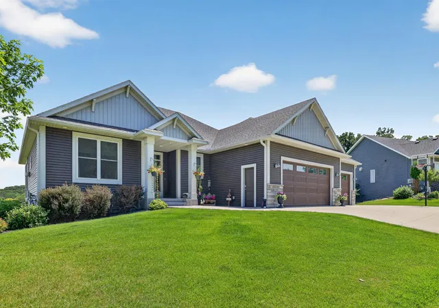 3rd image of 6788 Larkspur Pkwy Nw, Rochester, MN 55901 | MLS# 7103347