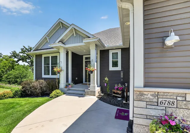 4th image of 6788 Larkspur Pkwy Nw, Rochester, MN 55901 | MLS# 7103347