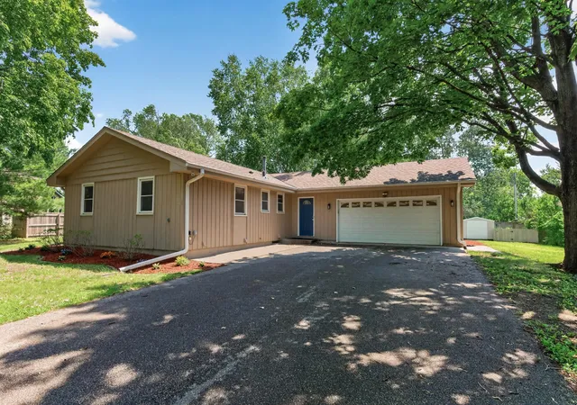 Homes for sale in Plymouth, MN | 3240 Niagara Ln N, Plymouth, MN 55447 | MLS# 7103354