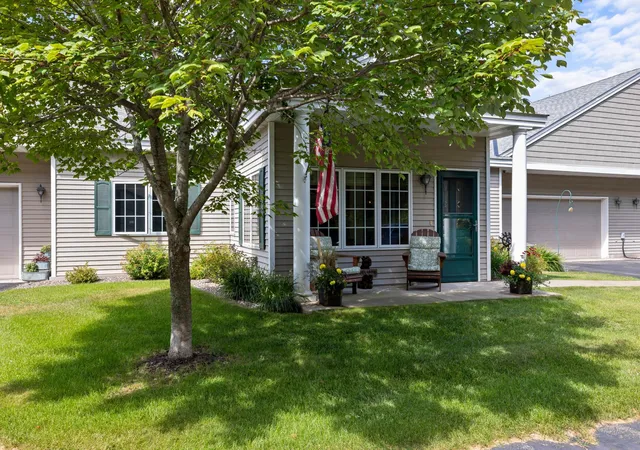 Photo 2 of Single family home for sale at 36275 Pine Bay Cir #303, Crosslake, MN 56442 | MLS# 7103382 | Listing updated on 2026-10-05