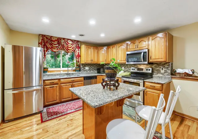 Photo 3 of Sale Pending at 7200 89th Avenue N, Minneapolis, MN 55445 | MLS# 7103389 | Listing updated on 2026-09-14