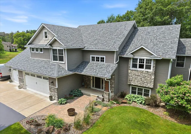 Photo 4 of Single family home for sale at 17424 Staples St NE, Andover, MN 55304 | MLS# 7103417 | Listing updated on 2026-08-26