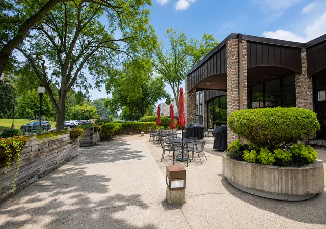 Listing Photo 4 - Condo for sale in building located at 1101 Sibley Memorial Hwy, Lilydale, MN 55118 - Unit #602