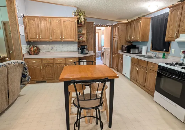3rd image of 3945 Maple St, Kettle River, MN 55757 | MLS# 7103510