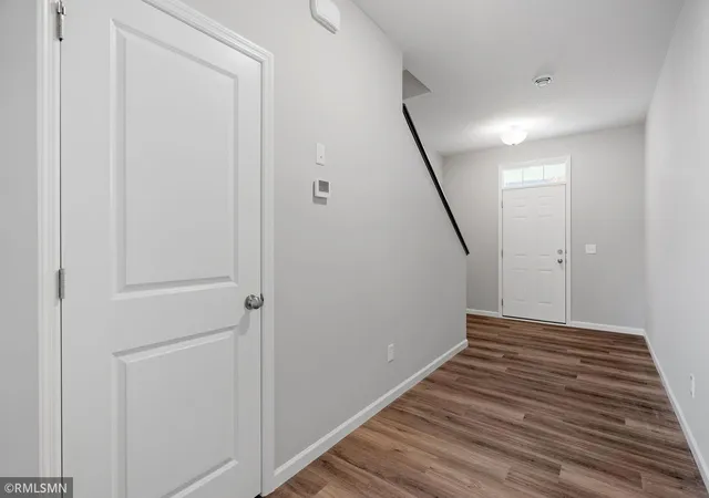 Photo 3 of Sale Pending at 2621 Ivan Ave Ne, Saint Michael, MN 55376 | MLS# 7103524 | Listing updated on 2026-08-07
