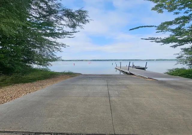 Photo 1 of Single family home for sale at 2011 Lake View Dr, Jordan, MN 55352 | MLS# 7103551 | Listing updated on 2026-08-27