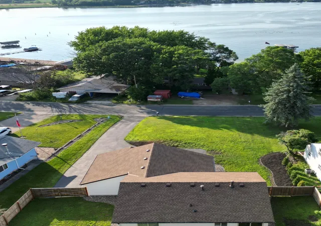 Photo 4 of Single family home for sale at 2011 Lake View Dr, Jordan, MN 55352 | MLS# 7103551 | Listing updated on 2026-08-27