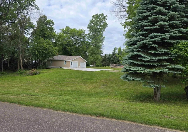 Homes for sale in Wyoming, MN | 7749 Pioneer Rd, Wyoming, MN 55092 | MLS# 7103585