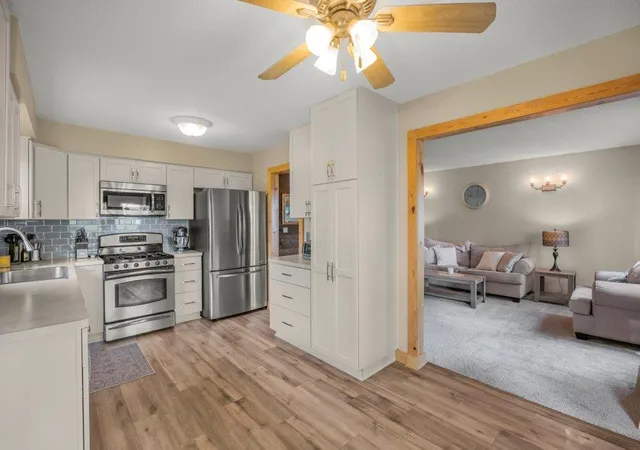 3rd image of 9562 99Th Ave N, Maple Grove, MN 55369 | MLS# 7103608
